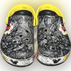 Light up Mickey Mouse crocs size C13